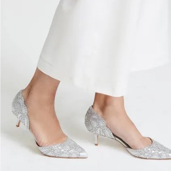 Badgley Mischka Ginny Pointed Toe Kitten heel - Picture 5 of 16